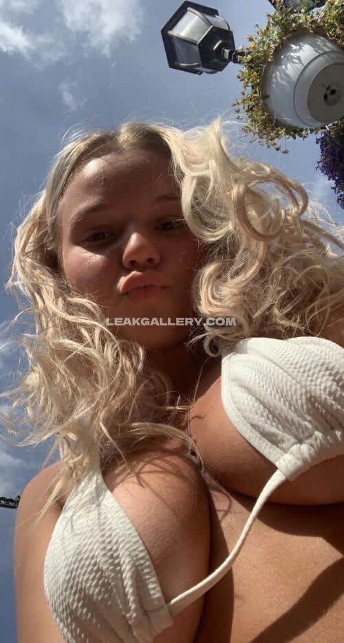 _mommymewtwo Exclusive Leaked Nude OnlyFans #11465443