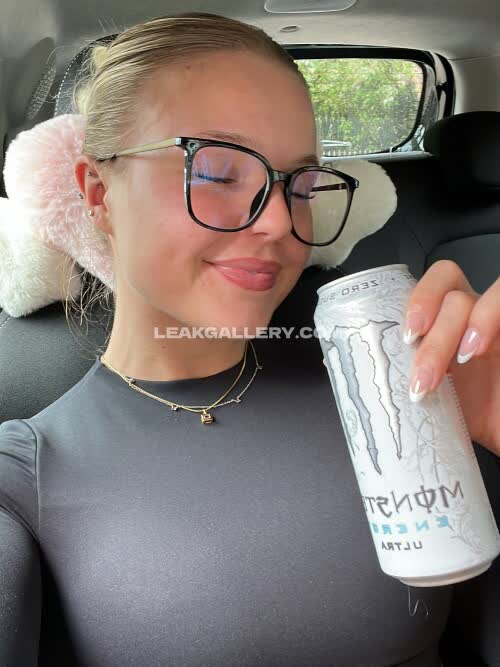 _mommymewtwo Exclusive Leaked Nude OnlyFans #11469273