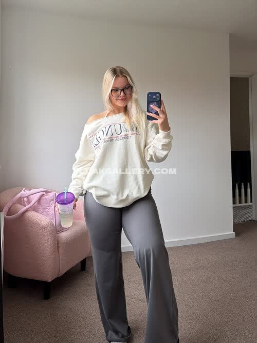 _mommymewtwo Exclusive Leaked Nude OnlyFans #11469192