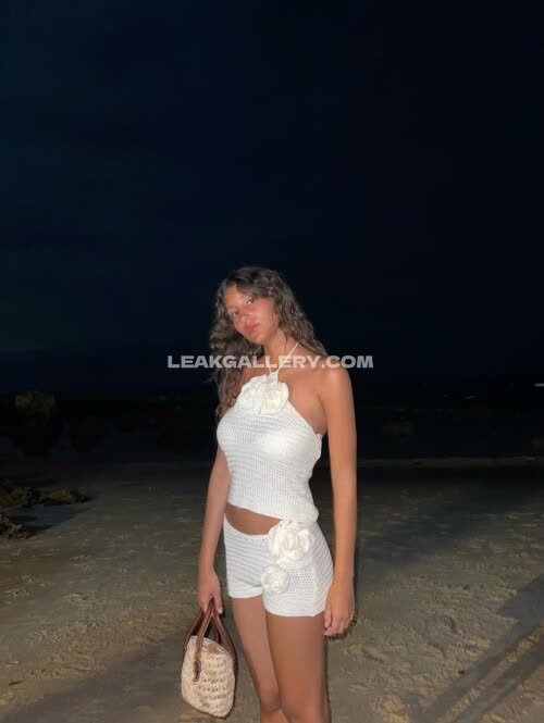 _viu__ Exclusieve gelekte naaktcontent van OnlyFans #11041437