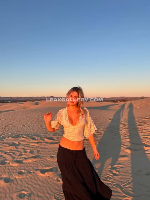 Ainsley_rolls Exclusive Leaked Nude OnlyFans #11974008