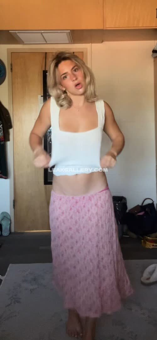 Ainsley_rolls Exclusive Leaked Nude OnlyFans #11974468