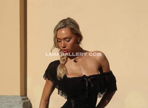 Alexisren Exclusive Leaked Nude OnlyFans #11726654