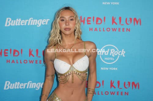 Alexisren Exclusive Leaked Nude OnlyFans #11742507