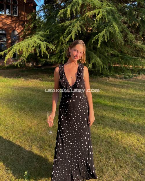 Amelie / am.e.lie Exclusive Leaked Nude OnlyFans #11071789