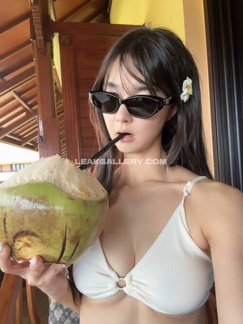 Amiechikin Exclusive Leaked Nude OnlyFans #11897416