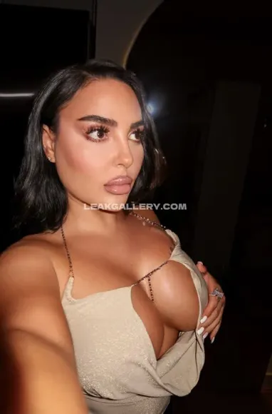 An.ye_ Exclusive Leaked Nude OnlyFans #11663000
