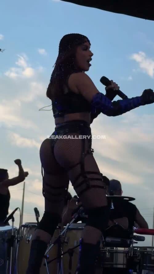 Anitta Exclusive Leaked Nude OnlyFans #11176333