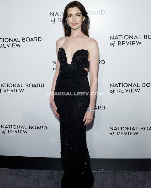 Annehathaway Exclusive Leaked Nude OnlyFans #11441036