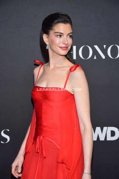 Annehathaway Exclusive Leaked Nude OnlyFans #11426362
