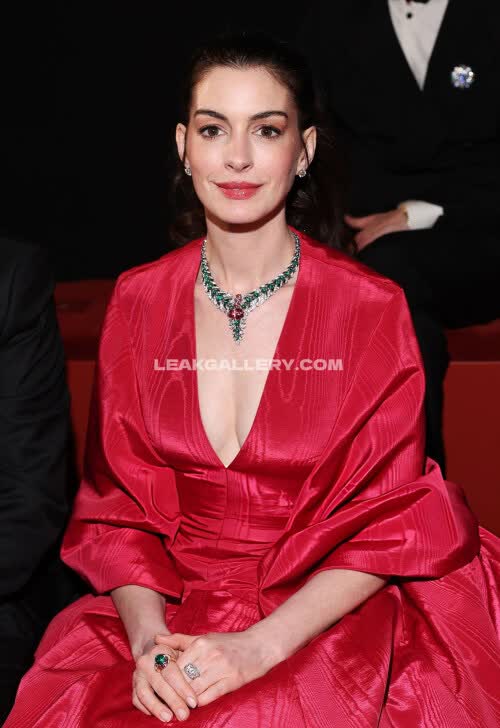 Annehathaway Exclusive Leaked Nude OnlyFans #11442504