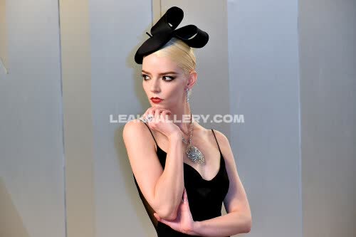 Anyataylorjoy Exclusive Leaked Nude Onlyfans #11441215