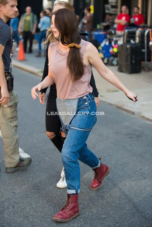 Anyataylorjoy Exclusive Leaked Nude Onlyfans #11460291