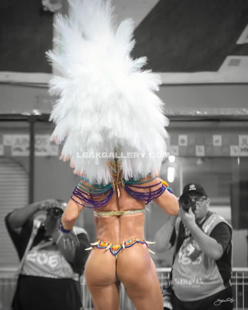 Araujovivianne Exclusive Leaked Nude OnlyFans #11062127
