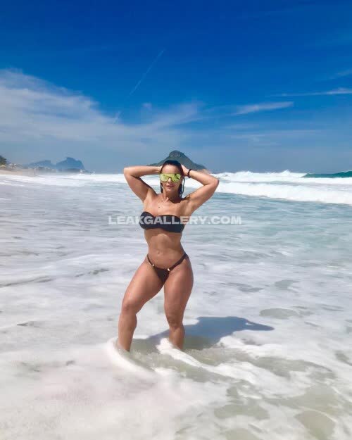 Araujovivianne Exclusive Leaked Nude OnlyFans #11058480