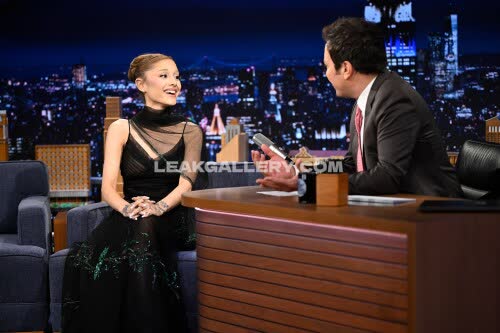 Arianagrande Exclusive Leaked Nude OnlyFans #11584203