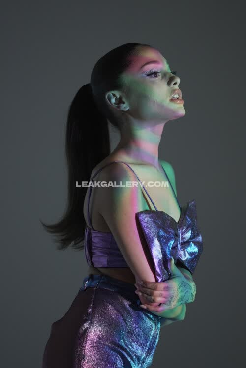 Arianagrande Exclusive Leaked Nude OnlyFans #11584503