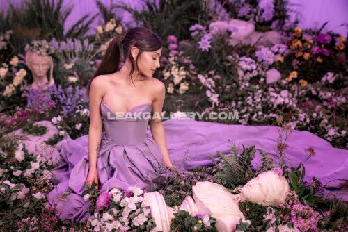 Arianagrande Exclusive Leaked Nude OnlyFans #11573651