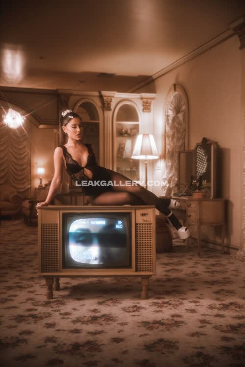 Arianagrande Exclusive Leaked Nude OnlyFans #11573937