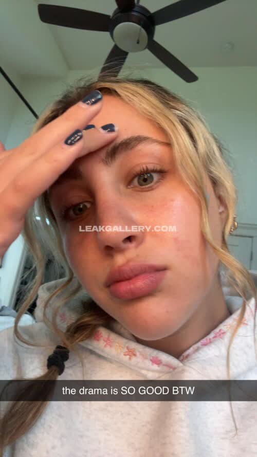 Avakolker Exclusive Leaked Nude OnlyFans #11714437