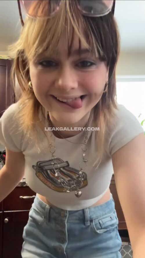 Beanswithbombs Эксклюзивная утечка обнаженных OnlyFans #11442144