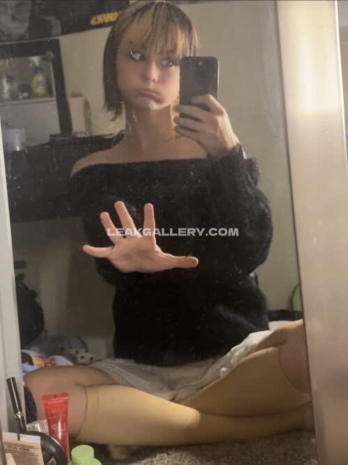 Beanswithbombs Exclusive Leaked Nude OnlyFans #11825439