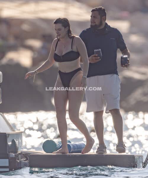 Bellathorne Exclusive Leaked Nude OnlyFans #11038446