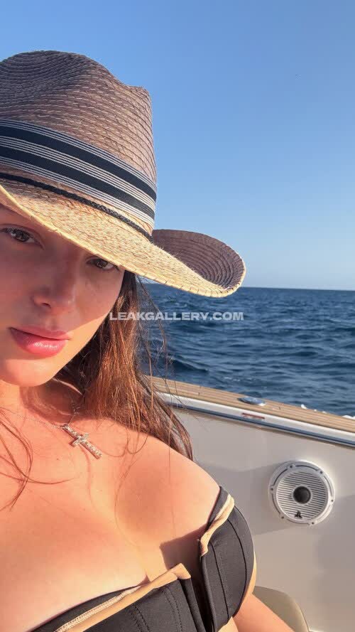 Bellathorne Exclusive Leaked Nude OnlyFans #11054578