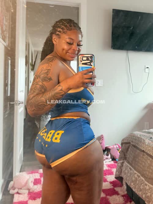 Bignie Эксклюзивная утечка обнаженных OnlyFans #12042192
