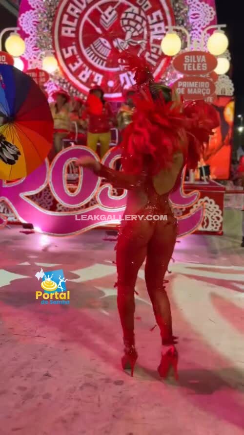 Brunagriphaoo Exclusive Leaked Nude OnlyFans #11036403