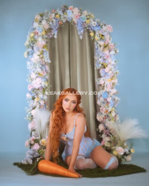 Caitchristinee Exclusive Leaked Nude OnlyFans #11427309