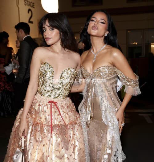 Camilacabello / camila_cabello Exclusive Leaked Nude OnlyFans #11018342