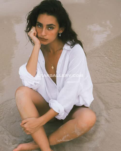 Carla_guetta Exclusive Leaked Nude OnlyFans #11599974