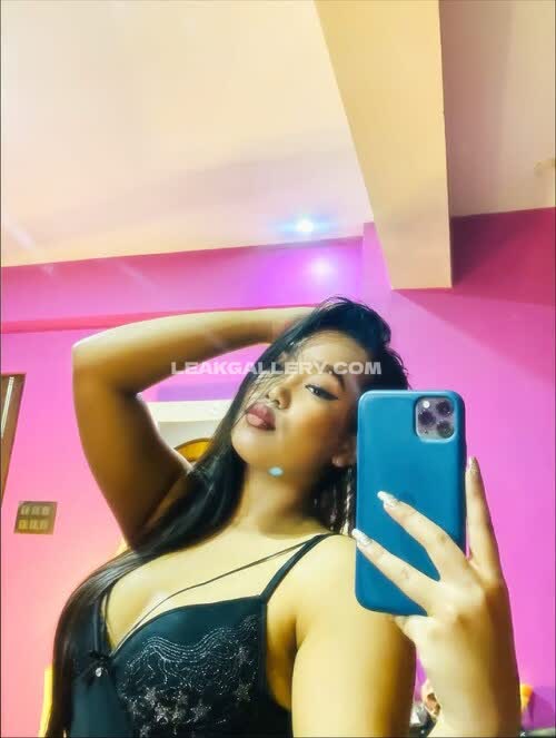 Carlyy__bae Exclusive Leaked Nude OnlyFans #11824657