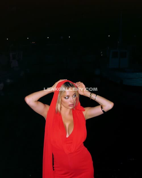 Carovreeland Exclusive Leaked Nude OnlyFans #12013327