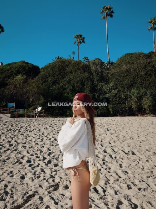 Cemresolmaz Exclusive Leaked Nude OnlyFans #11159114