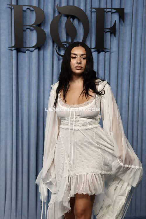 Charli_xcx Exclusive Leaked Nude Onlyfans #11632988