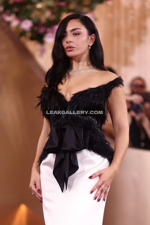 Charli_xcx Exclusive Leaked Nude Onlyfans #11632952
