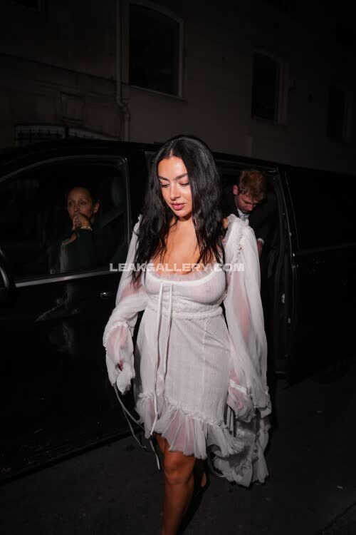 Charli_xcx OnlyFans Nudi in Esclusiva Trapela #11638696