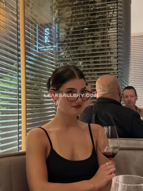 Charlidamelio / charli_damelio Exclusive Leaked Nude OnlyFans #11457658