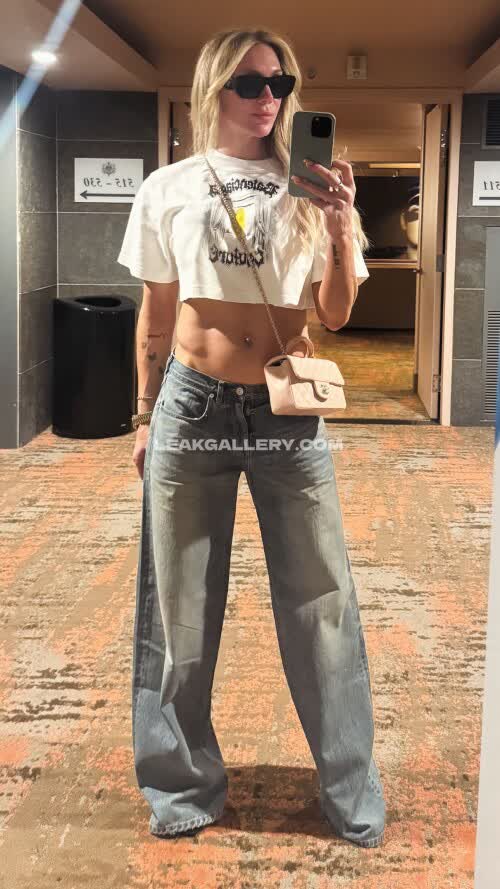 Charlottewwe Exclusive Leaked Nude OnlyFans #12017893