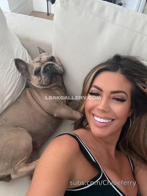 Chloegshore1 Exclusive Leaked Nude OnlyFans #11245309