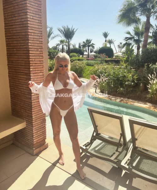 Chloekelly Exclusive Leaked Nude OnlyFans #11612140