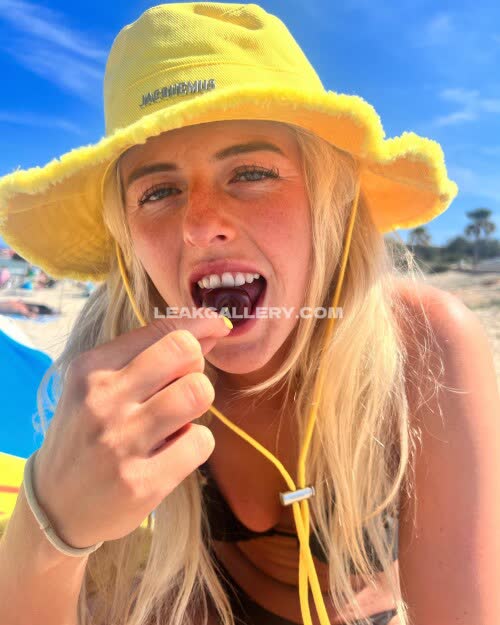 Chloekelly Exclusive Leaked Nude OnlyFans #11617161