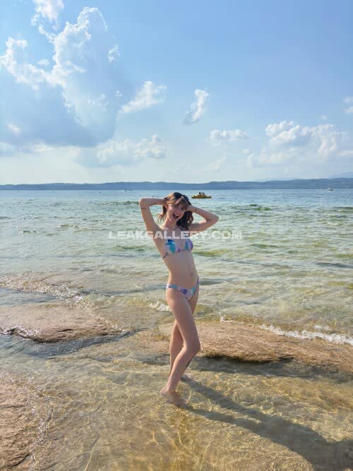 Chloeslater333 Exclusive Leaked Nude OnlyFans #11825195