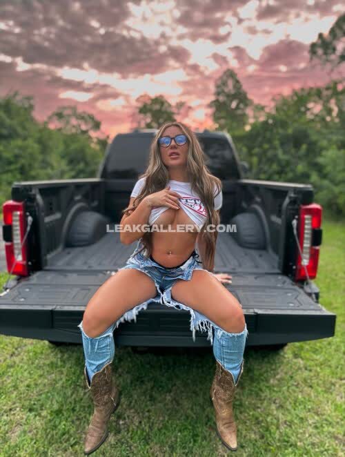 Country_peach67 Exclusive Leaked Nude OnlyFans #11836697