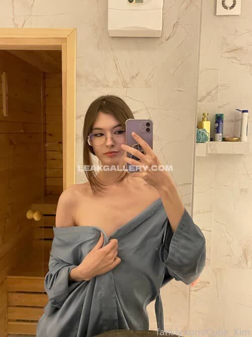 Cutie_kim Exclusive Leaked Nude OnlyFans #11770696