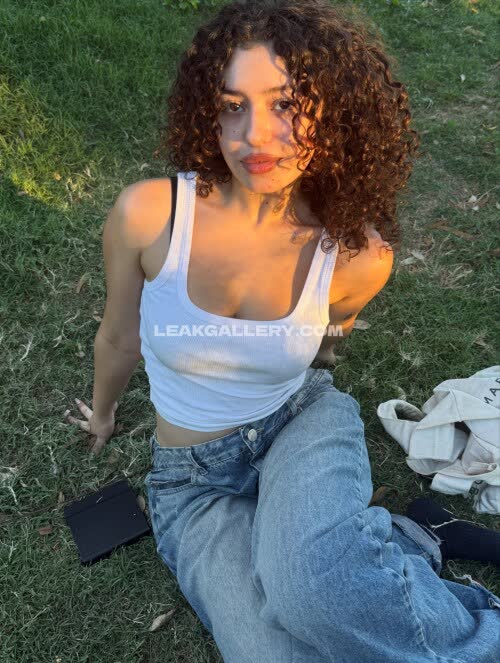 Cutieebella / cutebella / cutie.bella Exclusive Leaked Nude OnlyFans #11579454