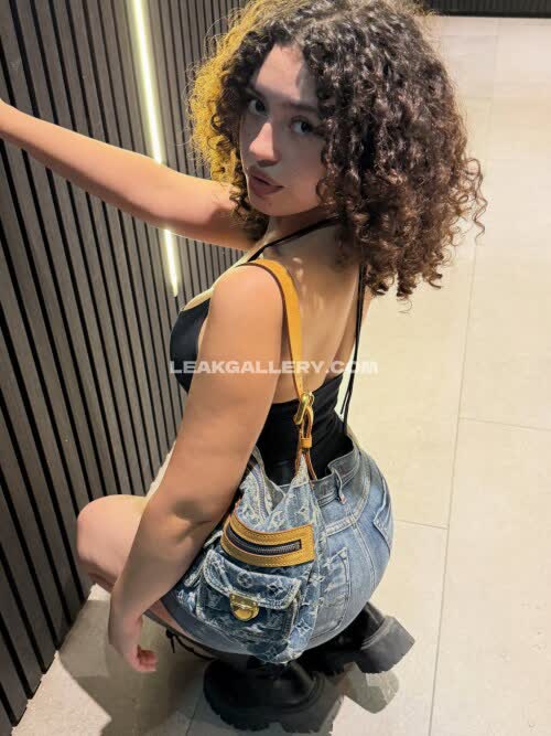 Cutieebella / cutebella / cutie.bella Exclusive Leaked Nude OnlyFans #11580262