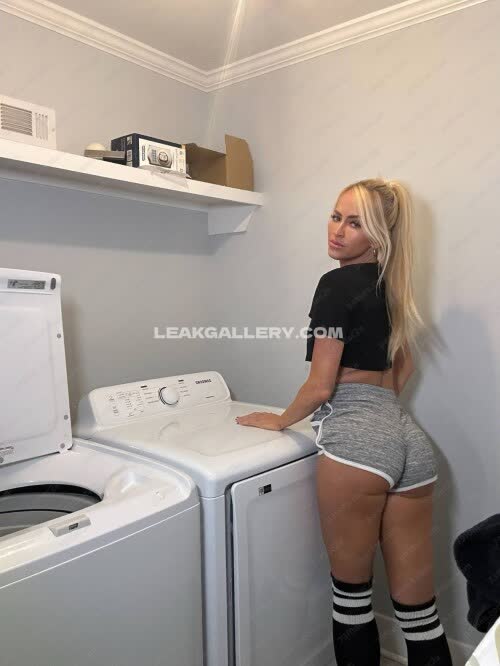 Daniellemoinet Exclusieve gelekte naaktcontent van OnlyFans #11698293